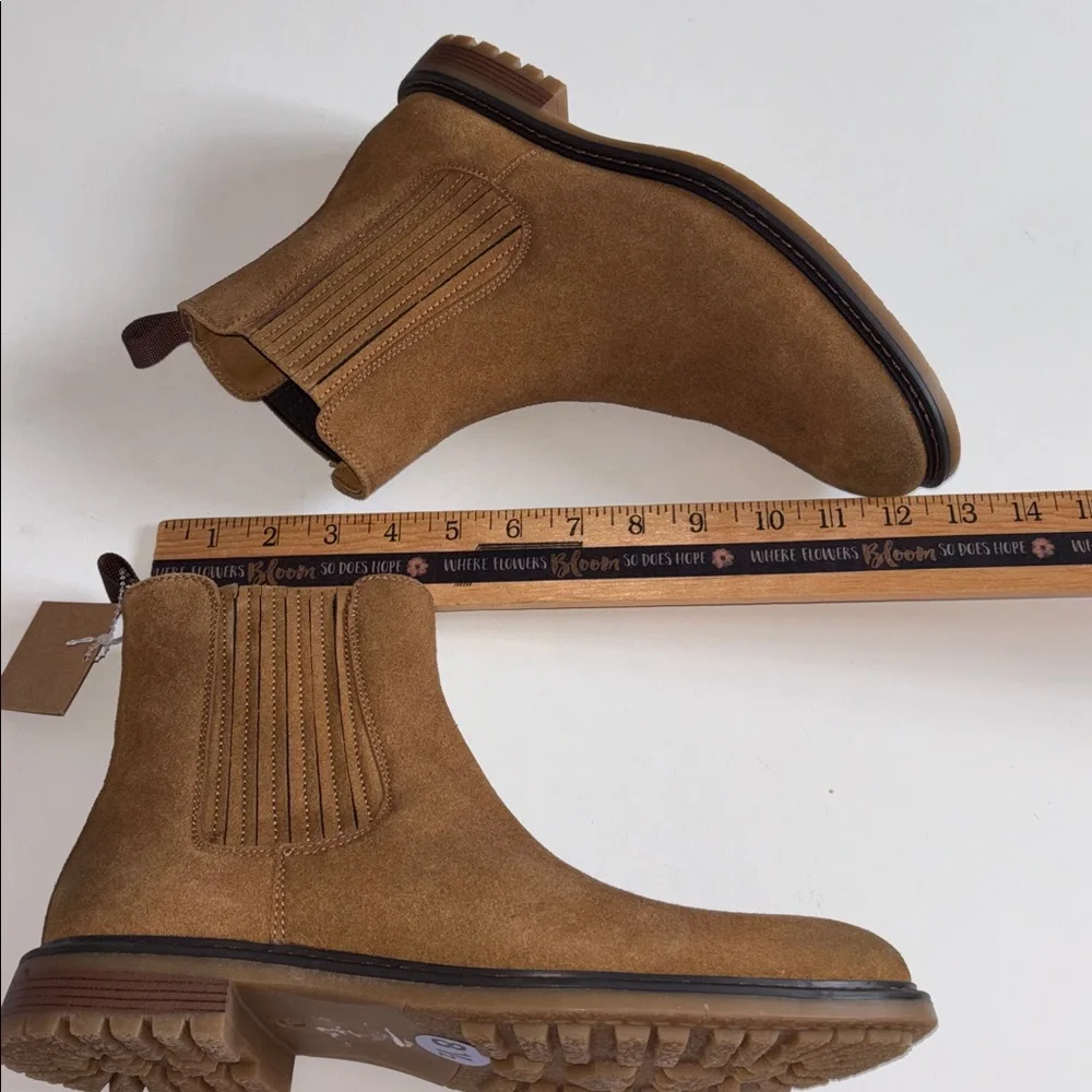 Cliffs by White Mountain Men's Brown Suede Boots 8 1/2 MEDIUM